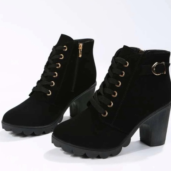 Women Lace Up Buckle Detail Side Zip
Chunky Heeled Combat Boots - Picture 4 of 6